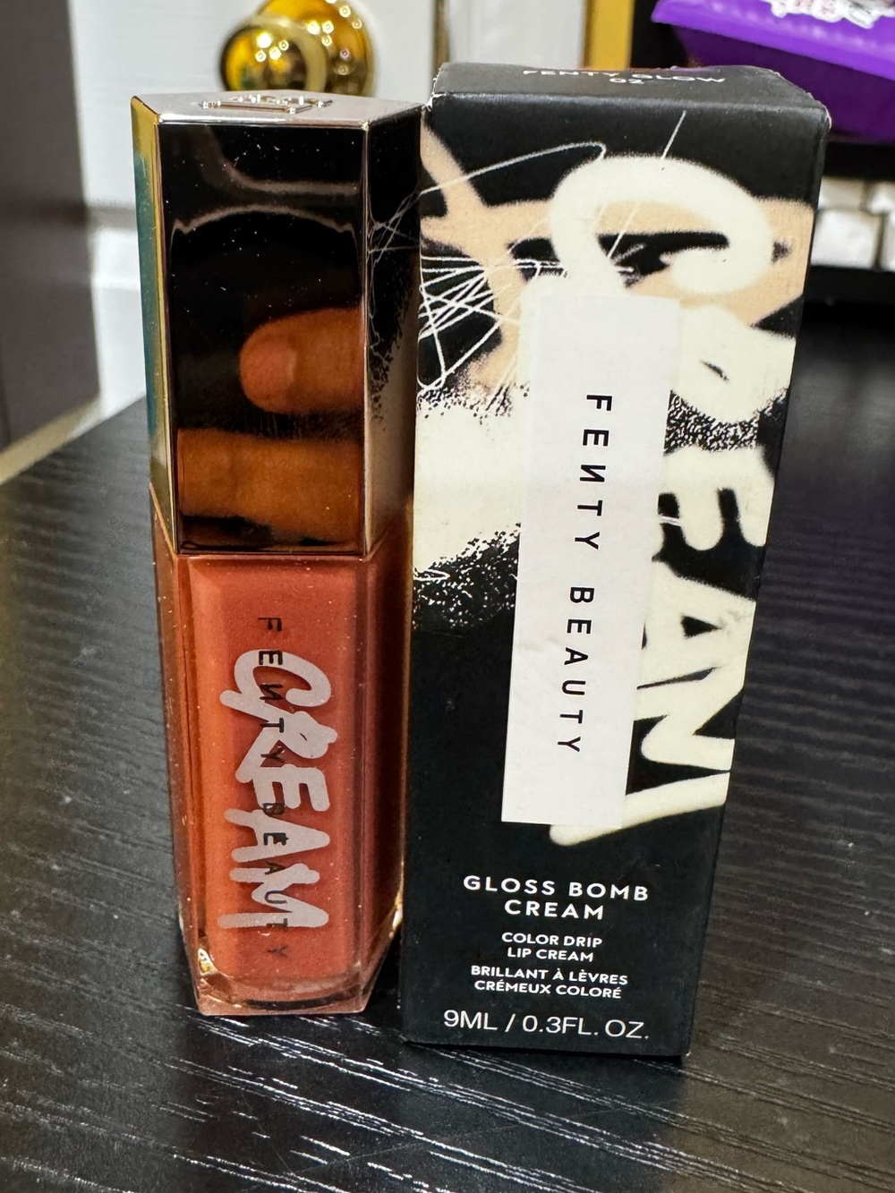 Fenty Beauty Gloss Bomb Cream – shade Fenty Glow 02